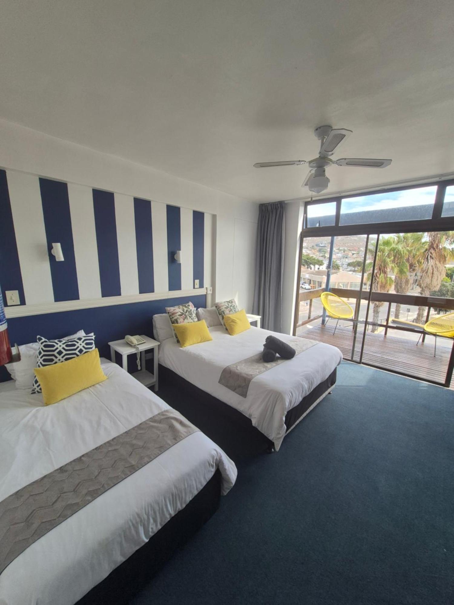 Hoedjiesbaai Hotel Saldanha Bay Exteriör bild